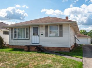 15516 Rowena Ave, Maple Heights, OH 44137