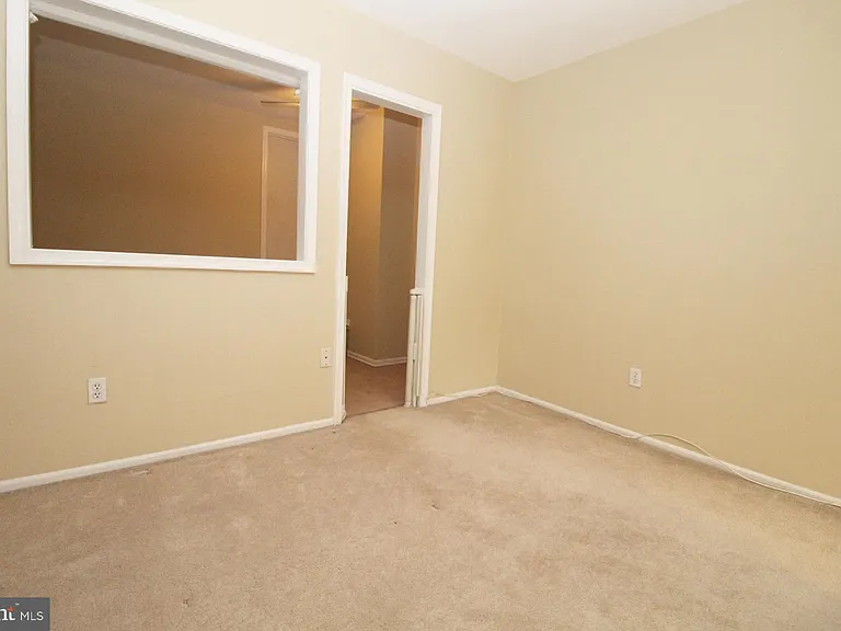 262 Andover Pl — Photo 23