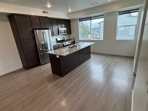 5th image of 13394 S Nova Vista Way