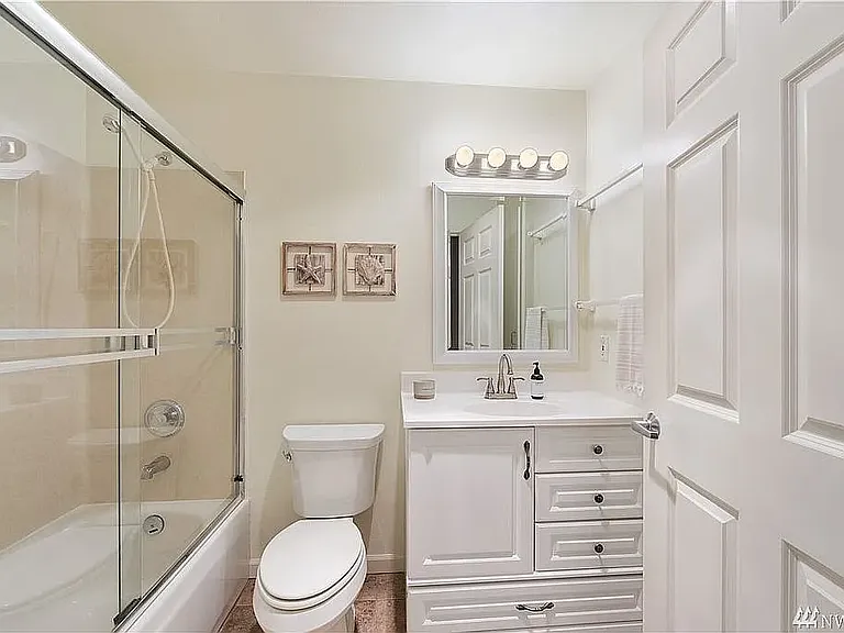 Second bathroom