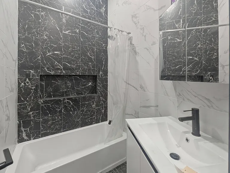 1338 Dekalb Ave #1 — Photo 10