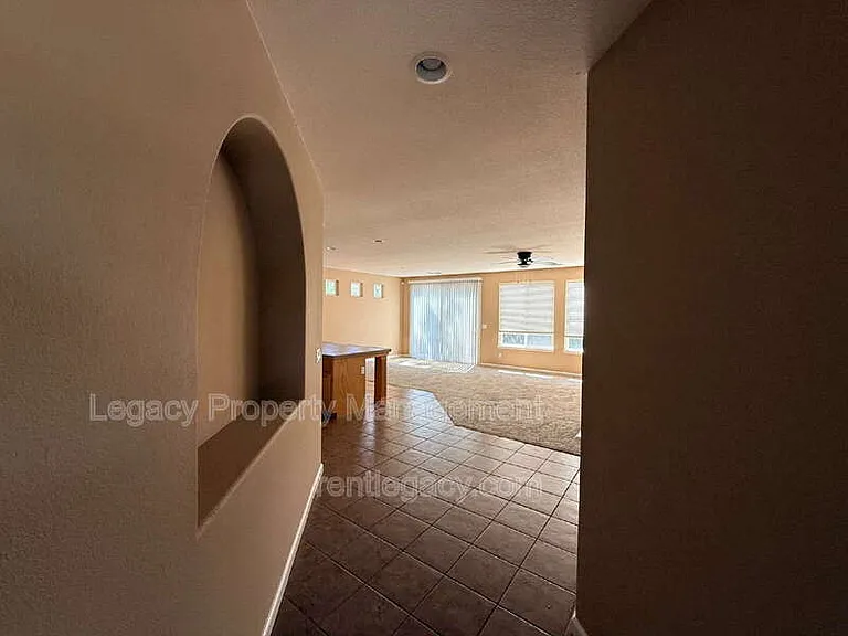 10230 Canadeo Cir — Photo 9