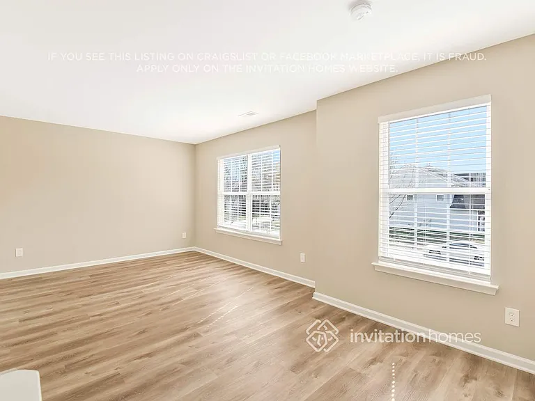 4664 Cedar Rock Dr — Photo 15