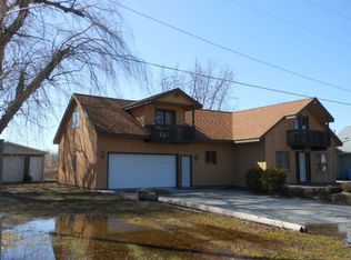 5821 Avalon Dr, Pinconning, MI
