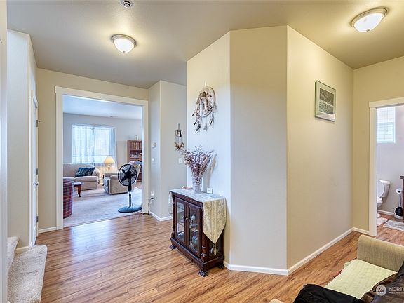 4th image of 20612 81st Avenue Ct E