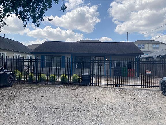 4th image of 1339 Idylwild St