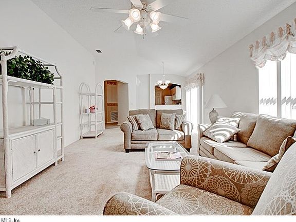 5th image of 2110 Alfredo Ave