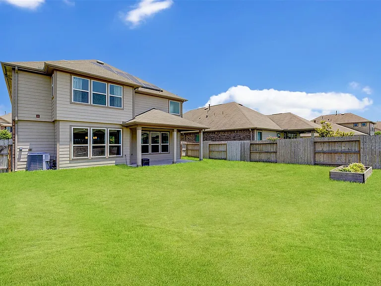 15623 Hanover Breeze Ln — Photo 40