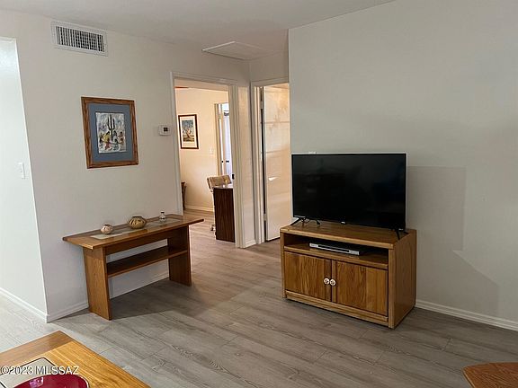4th image of 373 S Paseo Sarta #A