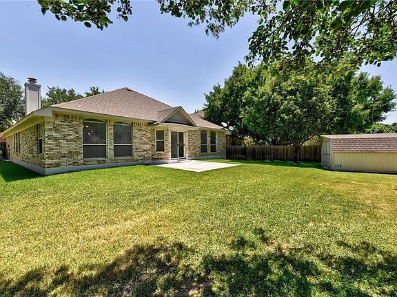 2nd image of 16515 Avaranche Way
