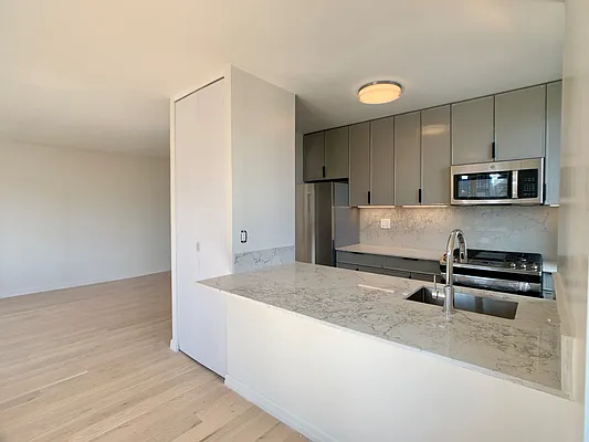 Rented by Jack Resnick & Sons | media 9