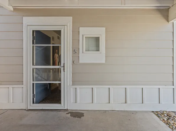 603 Mitchell St #L-5-1, Laramie, WY 82072