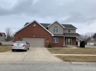 7312 Bell St, Schererville, IN 46375