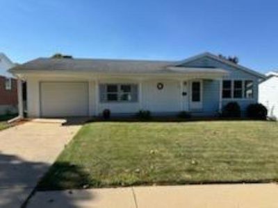 222 N Park Blvd, Freeport, IL, 61032