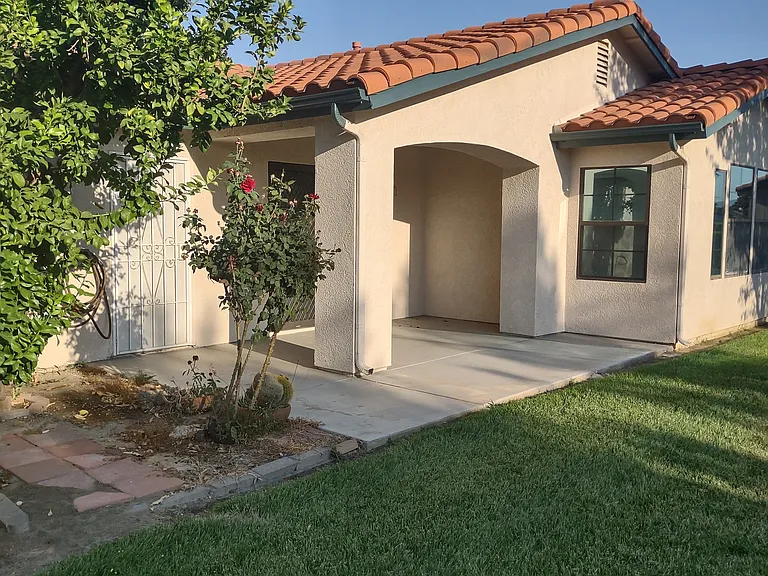 1061 Mountain View Dr — Photo 25