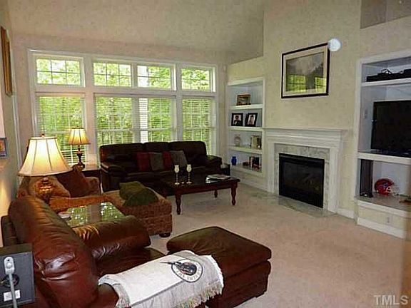 4th image of 205 James Madison Pl