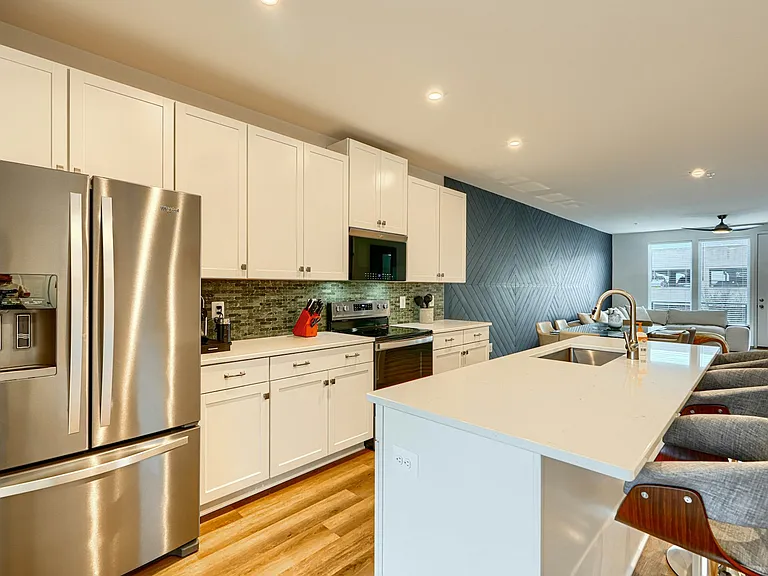 2596 Neabsco Common Pl — Photo 23