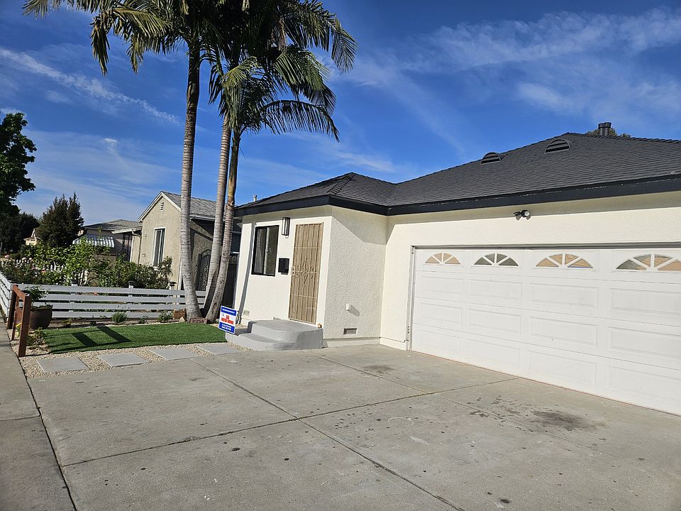 attached garage view