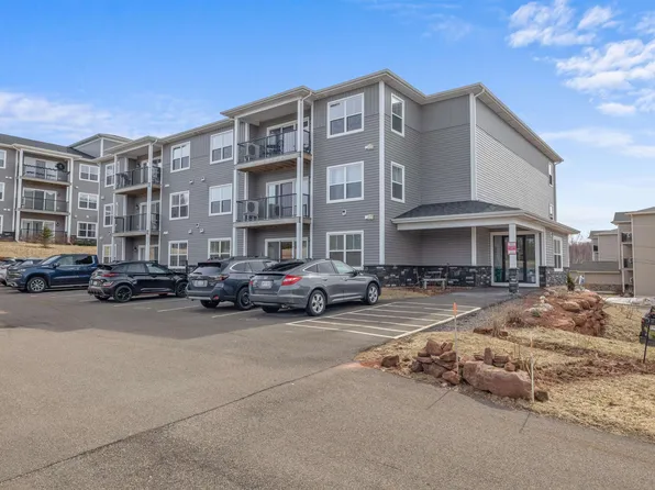 210 Shakespeare Dr Unit 309, Stratford, PE C1B 4B7