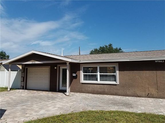 2nd image of 8131 38th Ave N