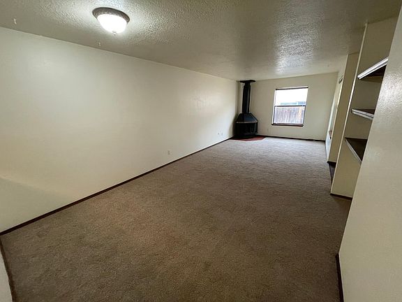 3rd image of 2817 Palo Verde Dr NE #B