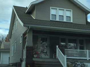 4664 Landchester Rd, Cleveland, OH 44109
