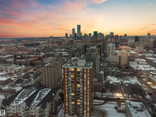 10150 117th St NW #1504, Edmonton, AB T5K 2J2