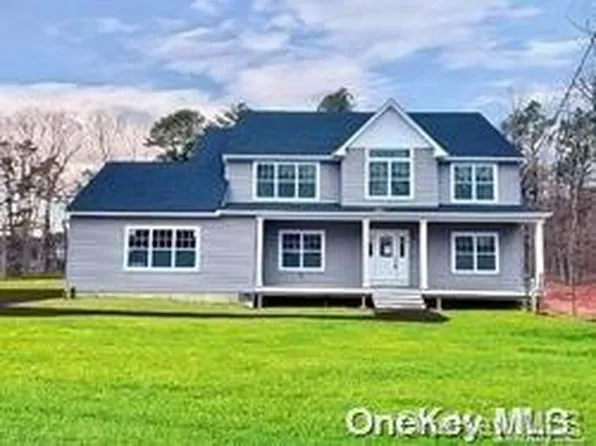 28B N Petty Lane, Medford, NY 11763