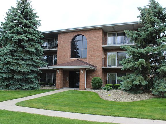 2nd image of 4933 E Circle Dr APT 107