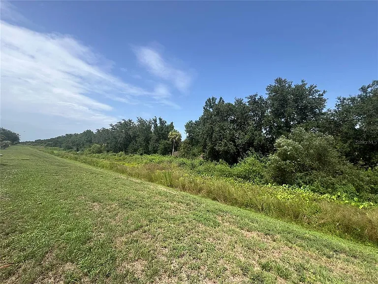 2300 Mauritania Rd — Photo 44