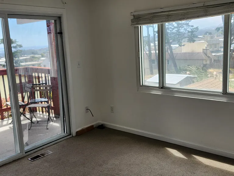 28 Amhurst Ct — Photo 14