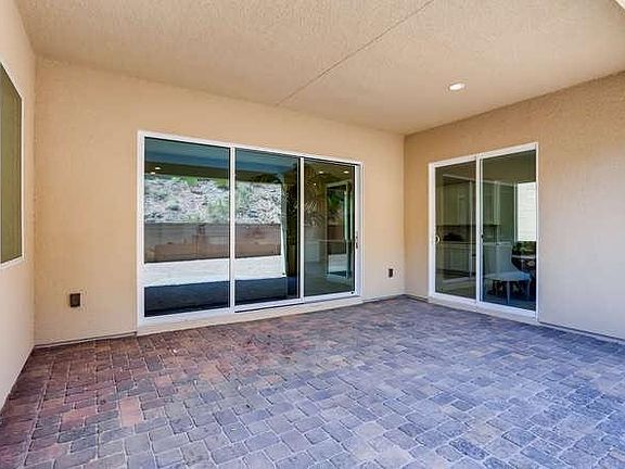 Peaks Lot 31