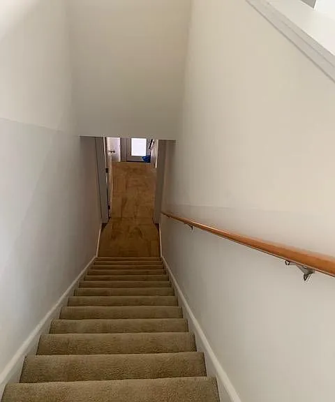 336 Leverington Ave — Photo 12