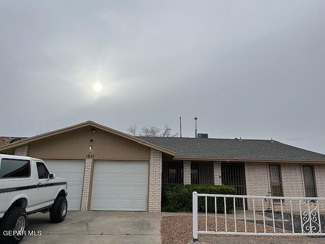 1st image of 1821 Hugh Royer Pl