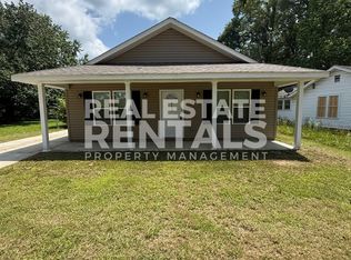 613 Polk St, East Gadsden, AL 35903