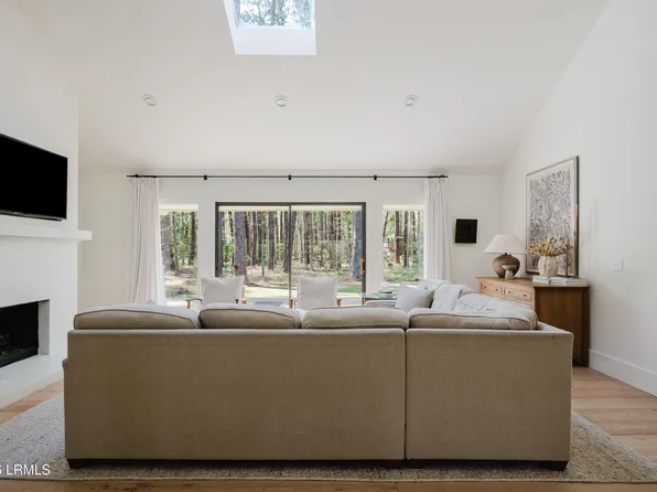 3 Deer Run Ln, Bluffton, SC 29910