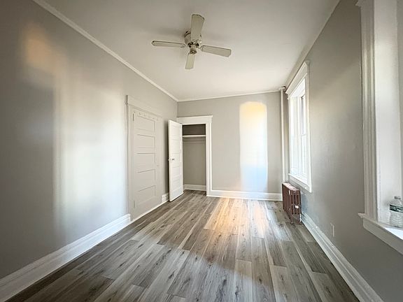 3rd image of 225-227 Clifton Ave #11