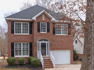 5021 Harbour Towne Dr, Raleigh, NC 27604