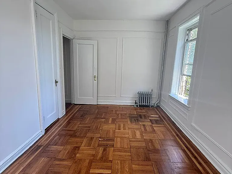 1240 Sherman Ave #5B — Photo 11