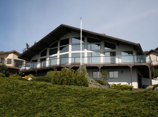 2607 Highland Dr, Anacortes, WA 98221