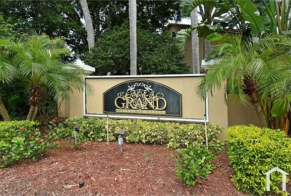 2 bed, 1100 sqft, $1,795 — Photo 2