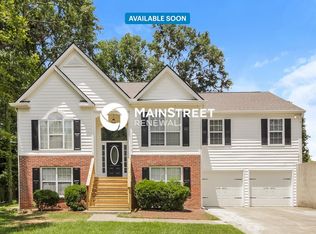 125 Crestworth Ct, Powder Springs, GA 30127