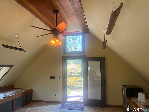 5th image of 86 Washburn Road