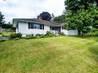 86 Clapboard Ridge Rd #2, Danbury, CT 06811