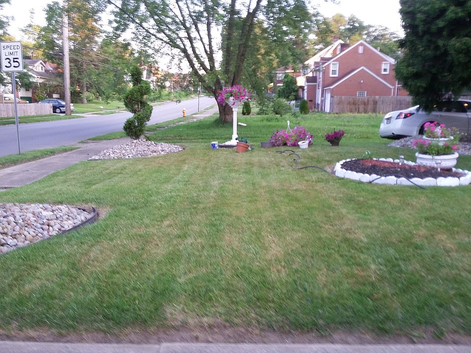 FRONT YARD