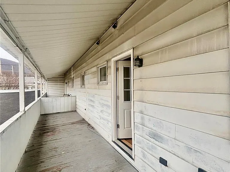 20 W Main St #23 — Photo 13