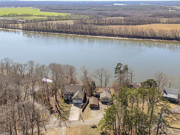 33rd image of this home