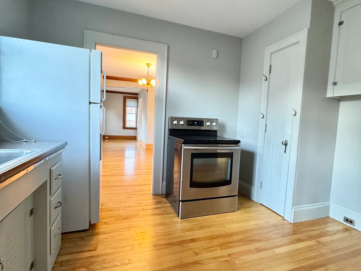 533 Lake Ave — Photo 3