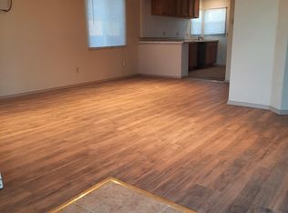 1142 E Avenue Q, Palmdale, CA 93550