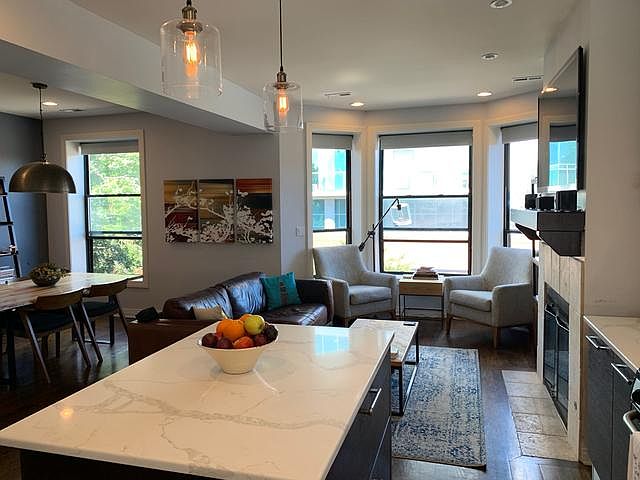 1st image of 805 W Bradley Pl #3